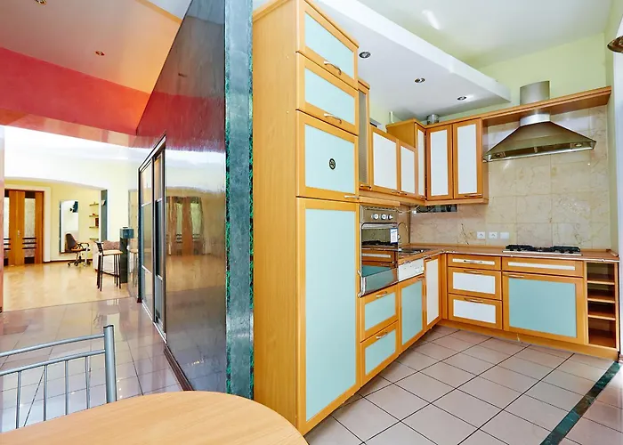 Apartment Deribasovskaya With Jacuzzi